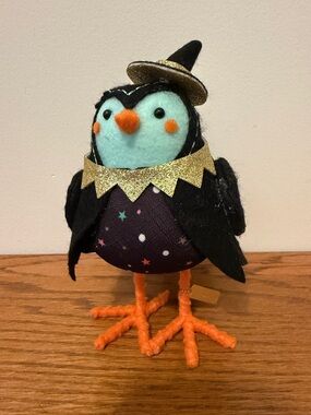 Target Spritz Featherly Friends "Spella" 2025 edition, ("Hatched" in 2020)